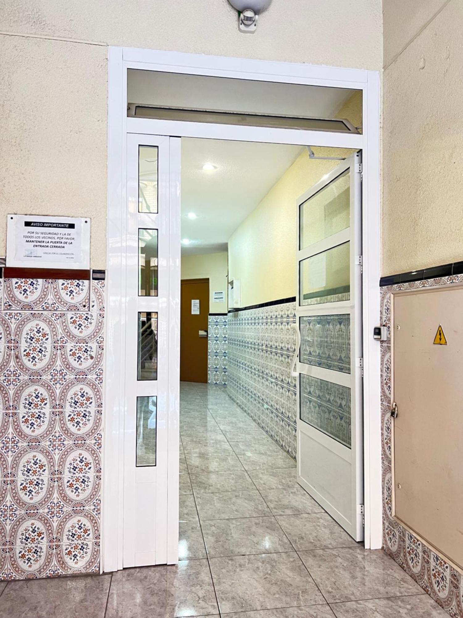 Renovated Cosy Studio 350 M Playa Del Cura, With Official Touristic License トレビエハ エクステリア 写真